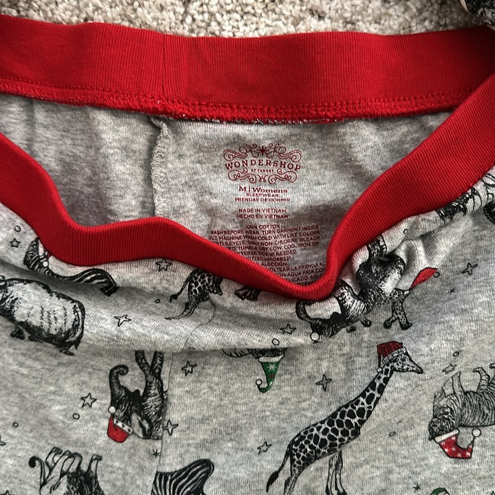 Mommy and Me Matching Christmas Pajamas - Picture 7 of 7